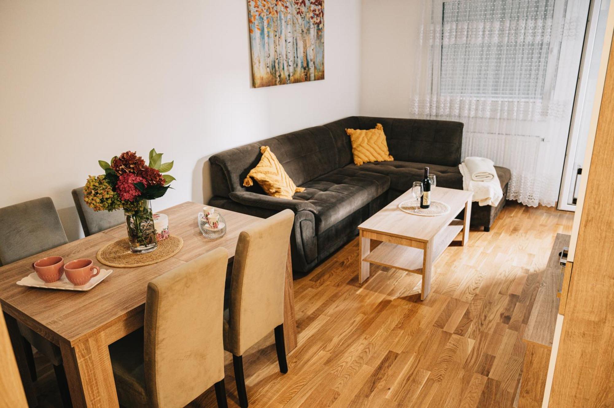 Valerija Apartment